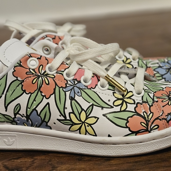 Addidas Stan Smith PrimeGreen Floral, Size 7 - Picture 4 of 7